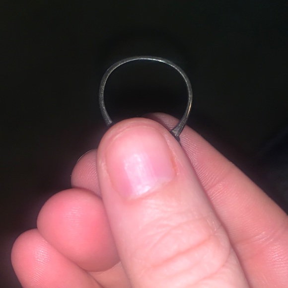 Ring - Picture 2 of 2